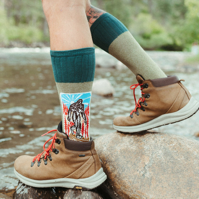 Detailed Bigfoot Hiking Socks