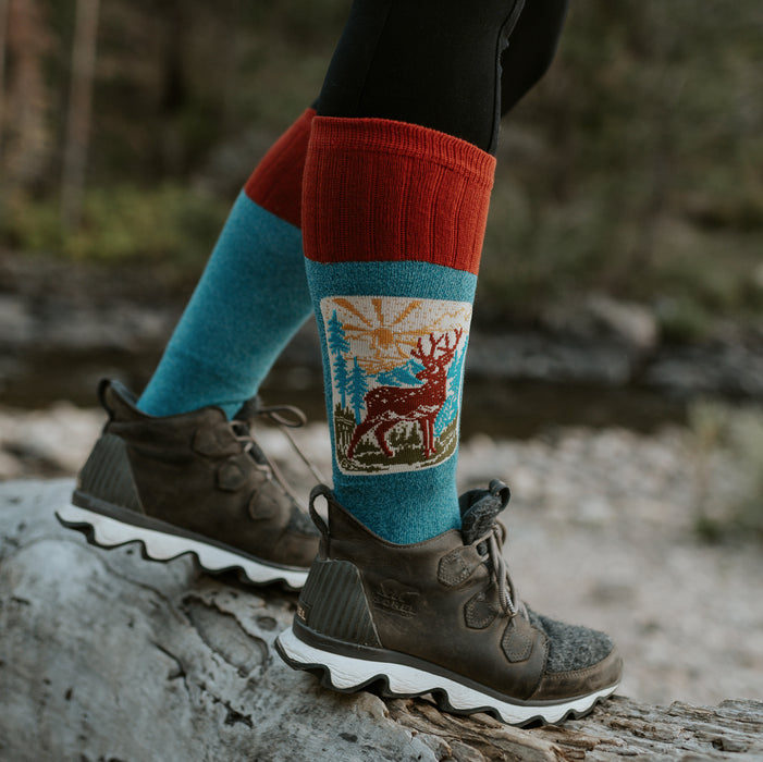 AtomicChild Women’s Hiking Socks - Deer Scene